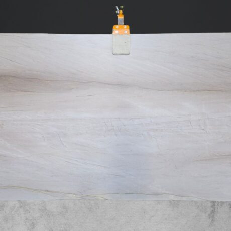 U_lnk1Kalahary-slabs2Leather